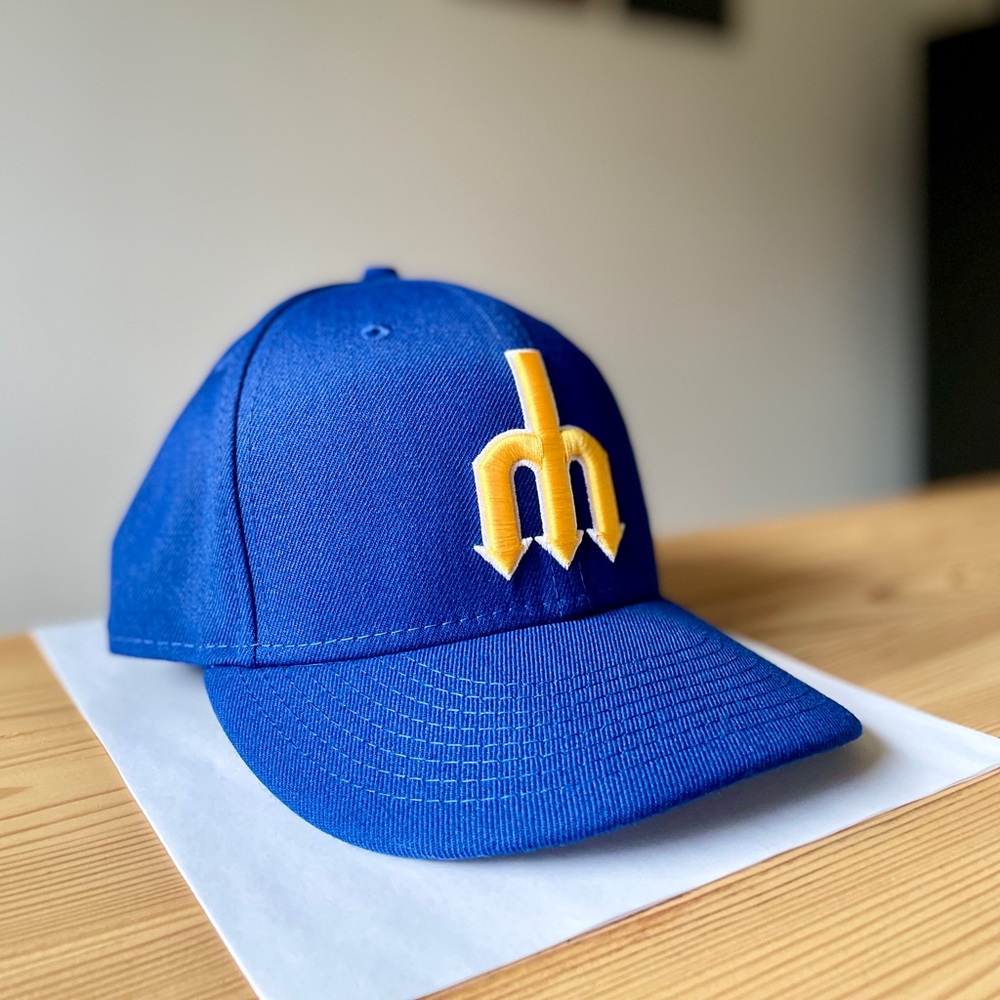 100% Wool Seattle Mariners 1977 Cooperstown 59FIFTY Fitted Cap